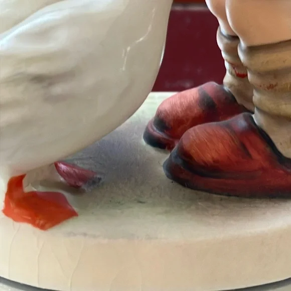 VINTAGE MJHUMMEL GOEBEL WGERMANY 47 3/0 #41 GOOSE GIRL FIGURINE 4” signed 1970’s - Picture 13 of 17